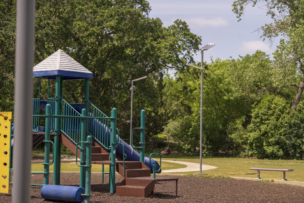 solar park lighting