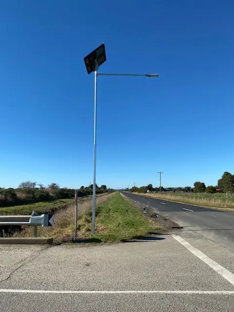 Leadsun solar road lights installed on Taplins & Koo Wee Rup Longwarry Road intersection