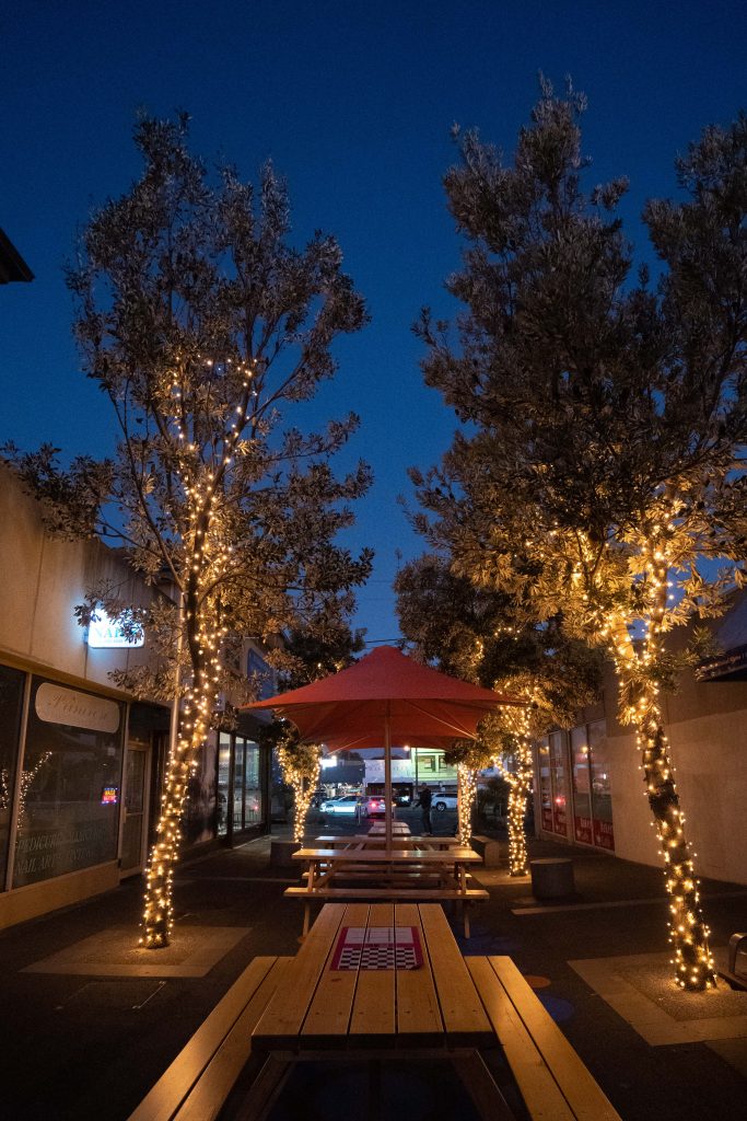 solar decorative lighting